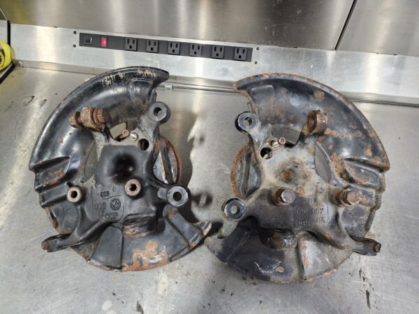 BMW E36 M3 steering spindles / knuckles - Image 7