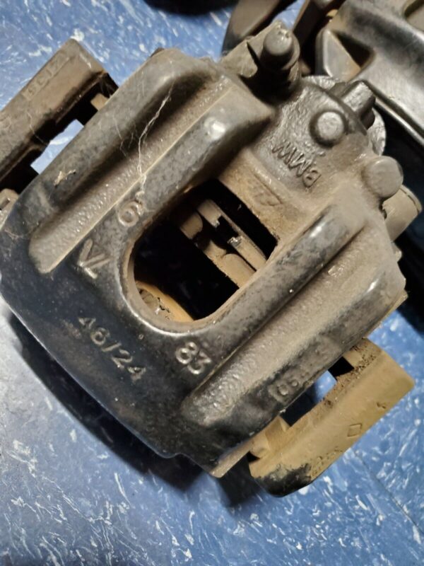 BMW E60 M5 E63 E64 M6 OEM Aluminum Fr & Re Brake Calipers Set '06-10 55K miles - Image 2