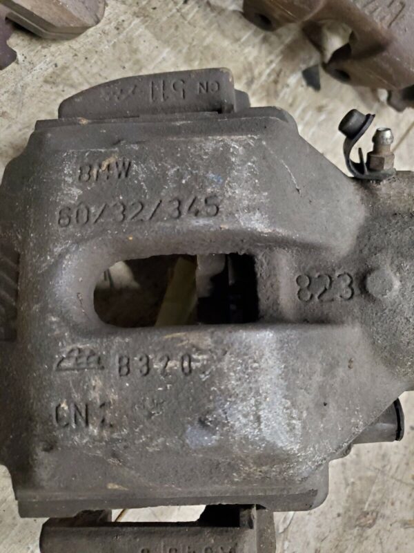 BMW E39 M5 front and rear brake calipers. rare - Image 6