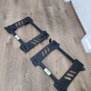 Planted seat base brackets for BMW E46 coupe