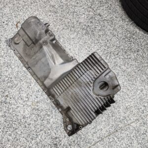 BMW E36 325 / 328 engine oil pan M50 M52