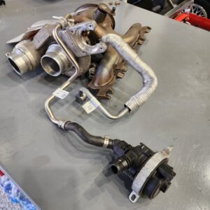2012-2015 BMW 328i 2.0L Turbocharger Assembly with/ Exhaust Manifold OEM